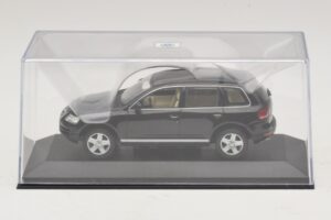 Volkswagen Touareg 7L Schwarz Minichamps 1:43 TOUAREG002 Druckguss — Bild 4 von 5