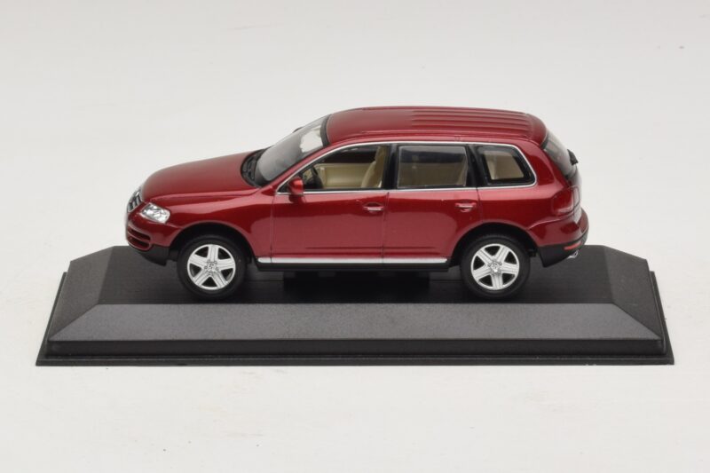 Volkswagen Touareg 7L Rot Minichamps 1:43 TOUAREG003 Druckguss