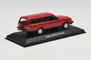 Volvo 240 GL Kombi Rot Maxichamps 1:43 940171410 Druckguss — Bild 2 von 5
