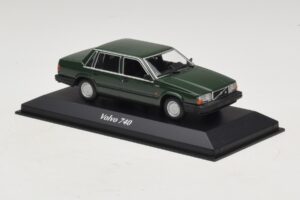 Volvo 740 Dunkelgrün Maxichamps 1:43 940171700 Druckguss — Bild 3 von 5